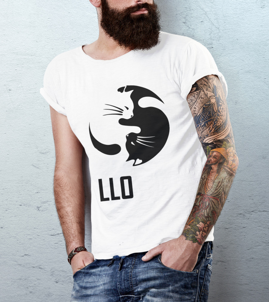 LLOYD Yin Yang Cat Symbol T-Shirt