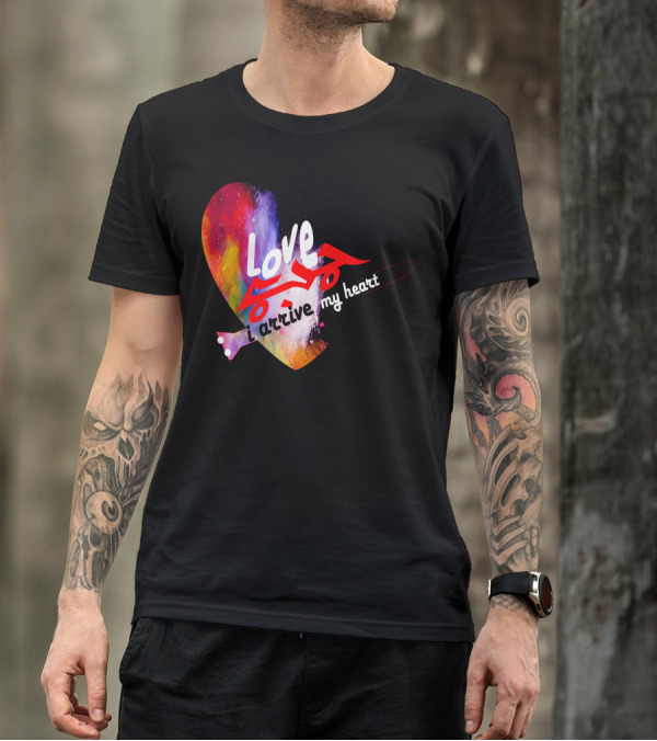 Love Arabic Calligraphy I Arrive My Heart T-Shirt
