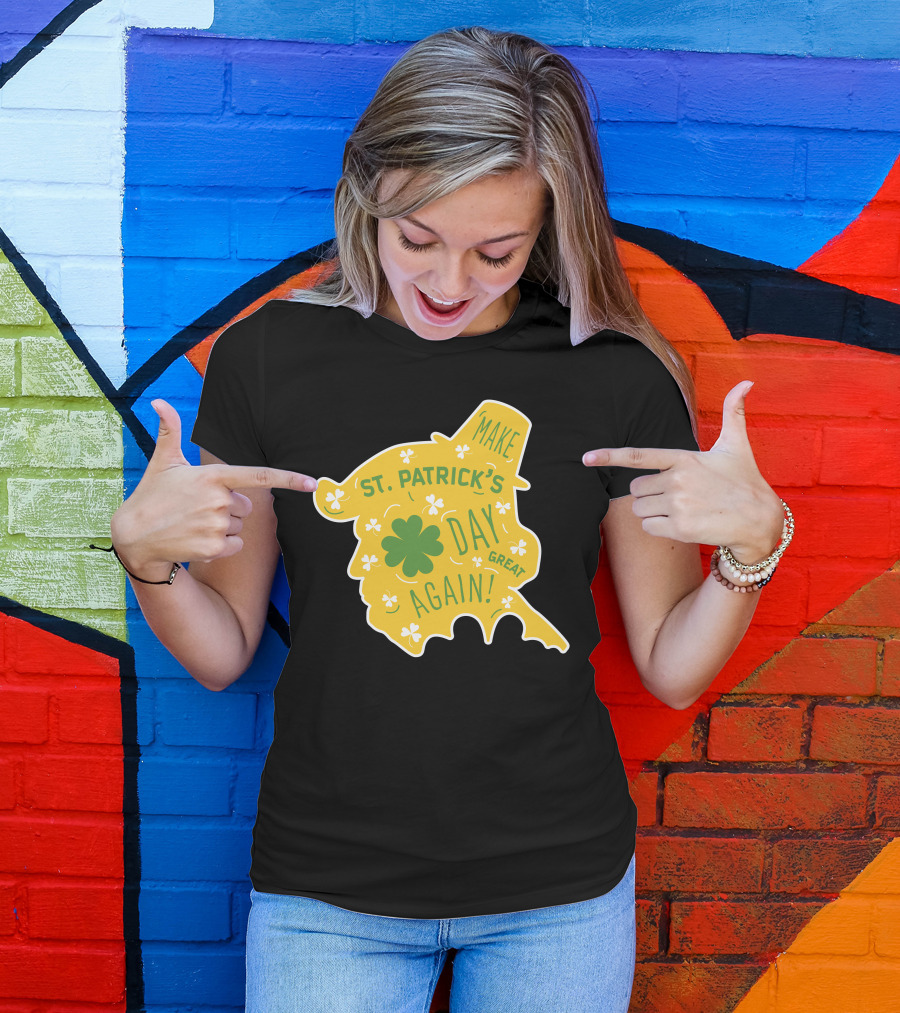 Make St. Patrick's Day Great Again Shamrock Hat Clover Icons T-Shirt
