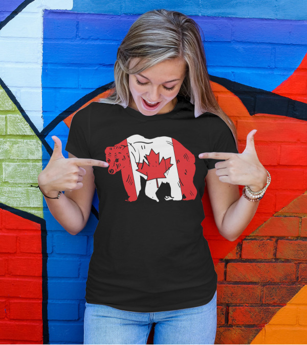 Canada Flag Bear Canadian Maple Leaf T-Shirt