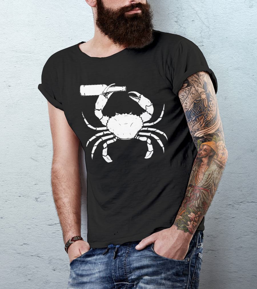 Crabs Sea Creature Crab Holding A Bottle T-Shirt