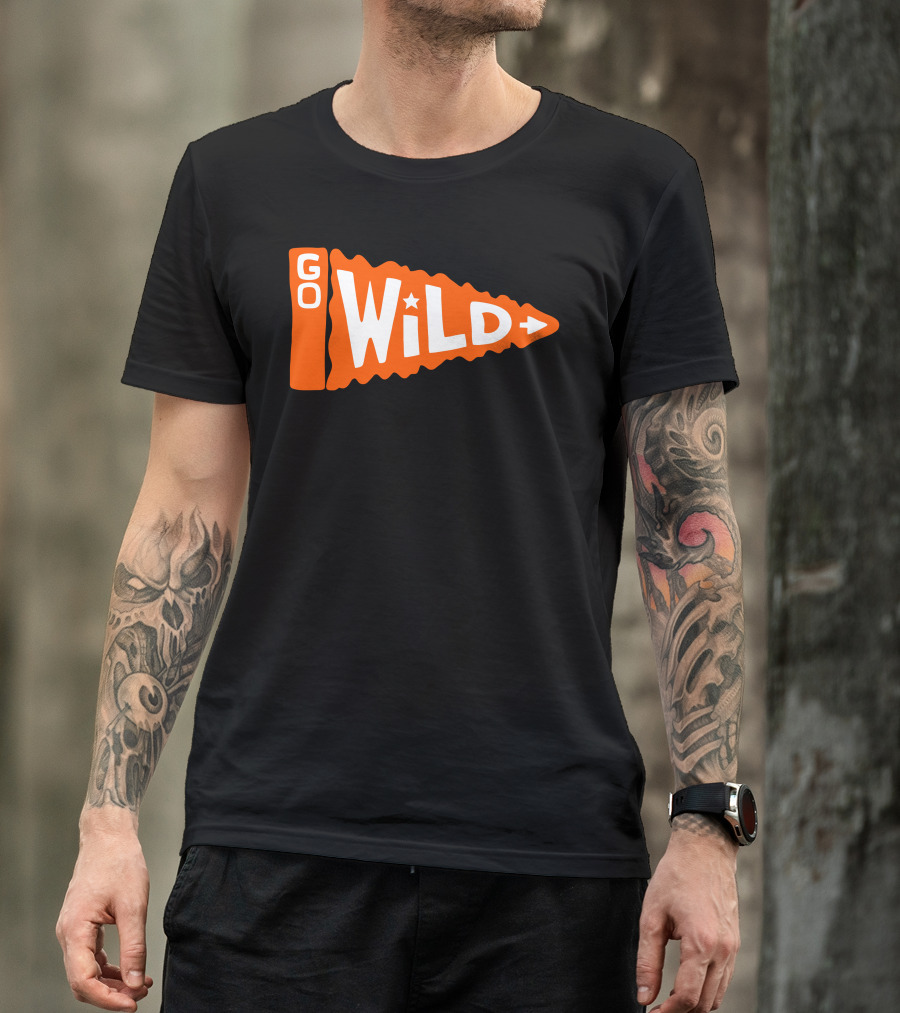 GO WILD Pennant Style Star Theme Retro Text T-Shirt