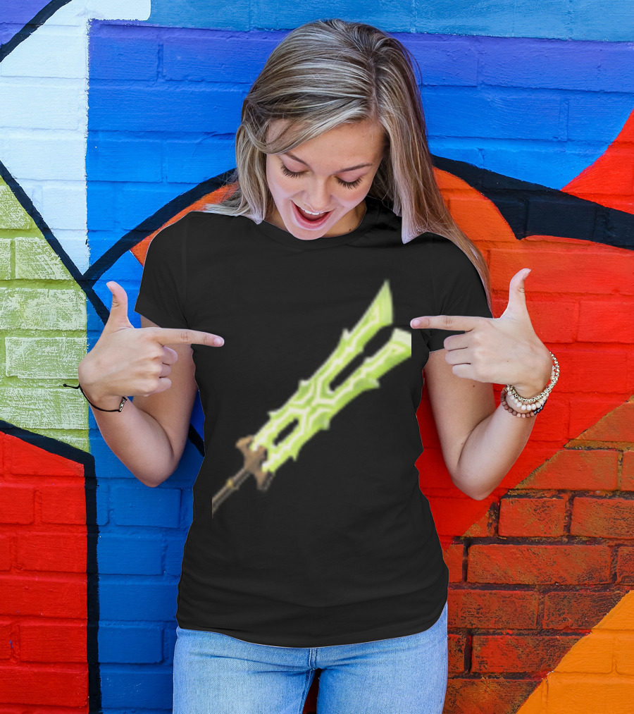 Great Thunderblade Glowing Sword Design Legend Gaming Weapon T-Shirt
