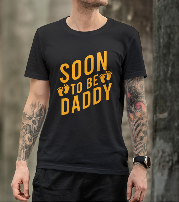 Soon To Be Daddy Footprints T-Shirt