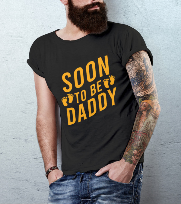 Soon To Be Daddy Footprints T-Shirt