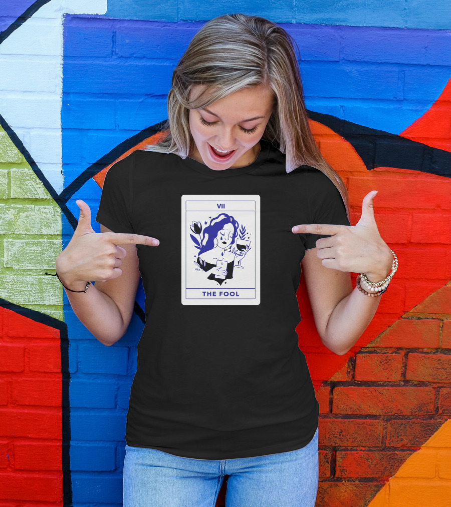 VII The Fool Tarot Card Woman With Wine And Smartphone T-Shirt