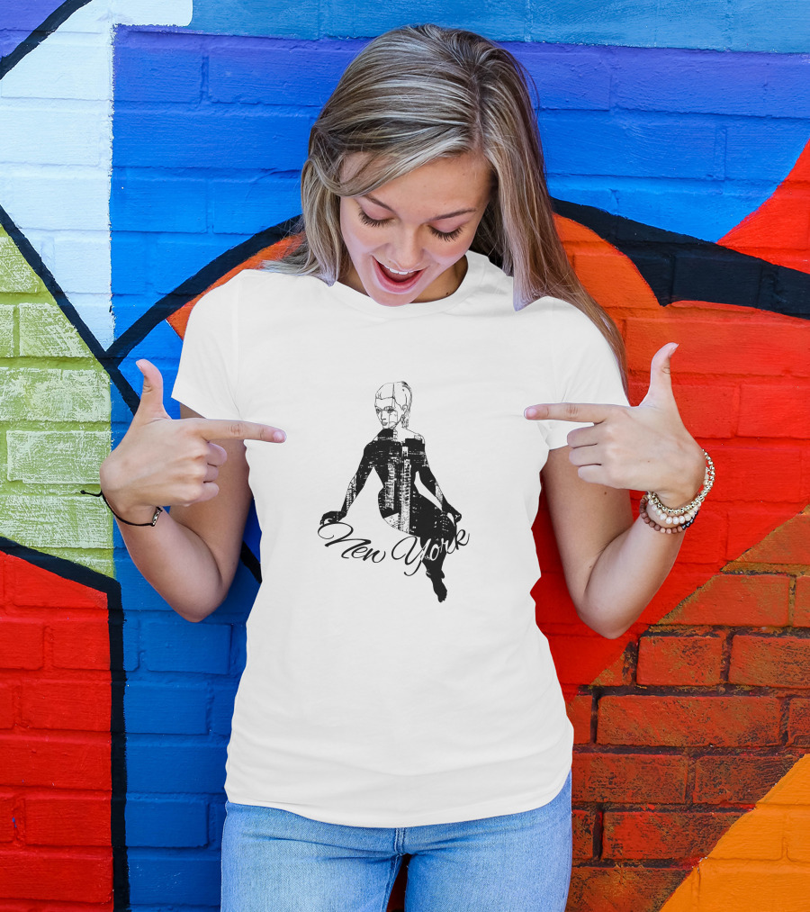 New York City Lady Skyline T-Shirt