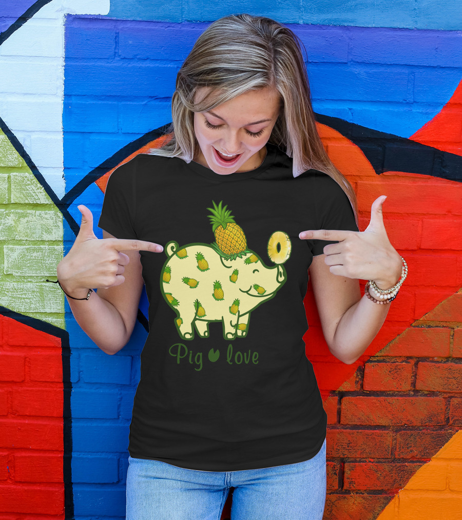 Pig Love Pineapple Pattern Cute Farm Animal T-Shirt