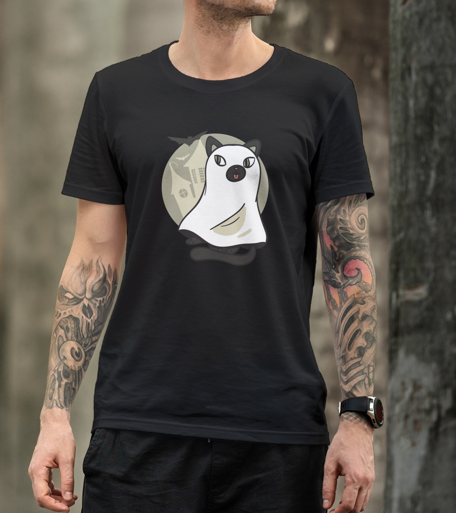 Haunted Cat Ghost In Front Of Spooky House With Bat T-Shirt