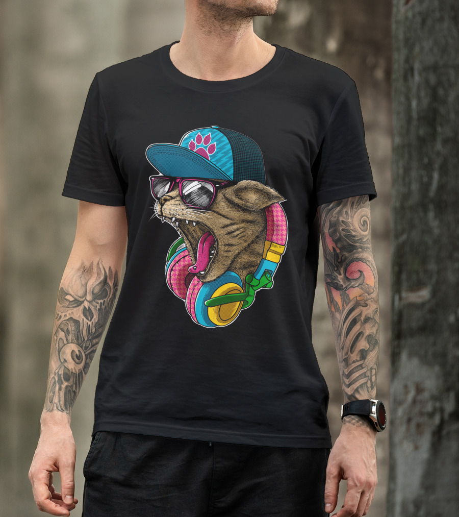 Cool And Wild Cat Headphones Shades Hat Roaring T-Shirt