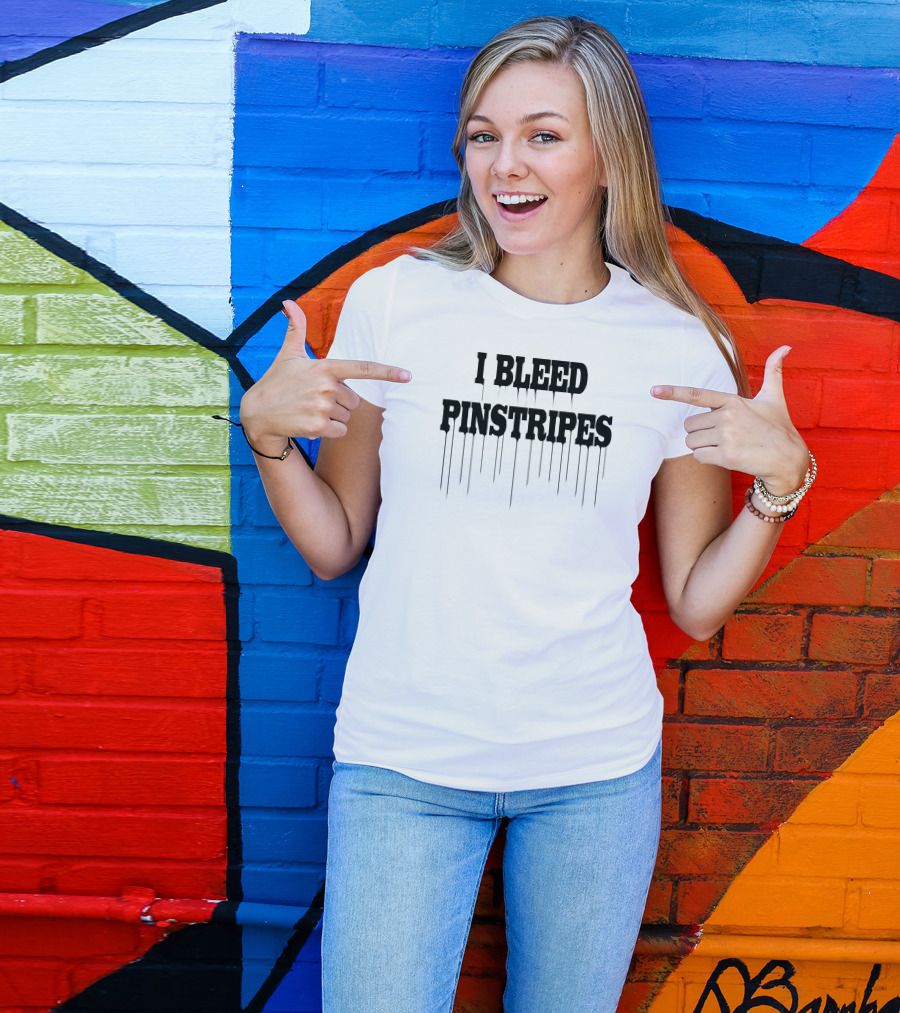I Bleed Pinstripes Yankees New York T-Shirt