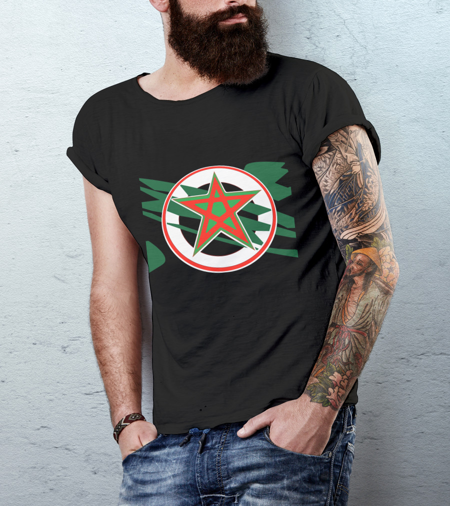 Moroccan Star Emblem With Red And Green Geometric T-Shirt
