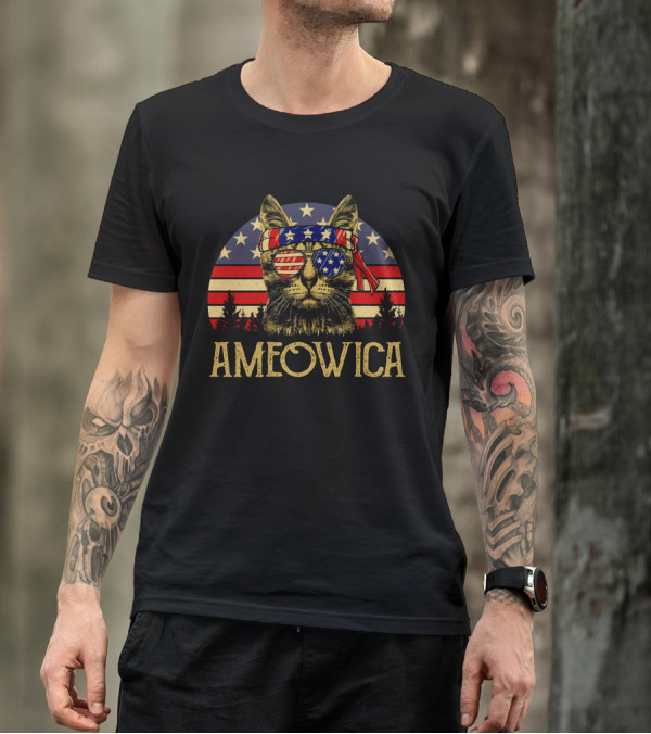 Ameowica Cat American Flag Stars And Stripes Patriotic 4Th Of July T-Shirt