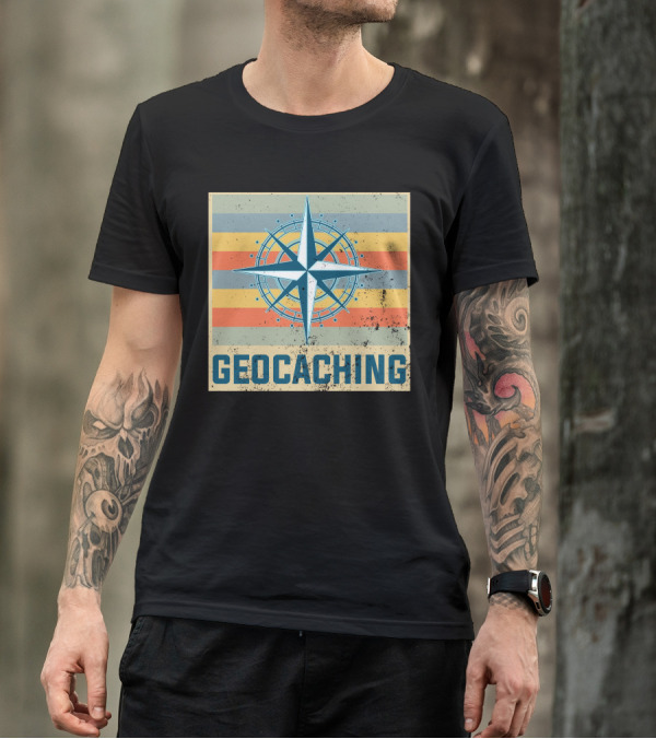 Geocaching Compass Adventure Focus Vintage Stripes T-Shirt