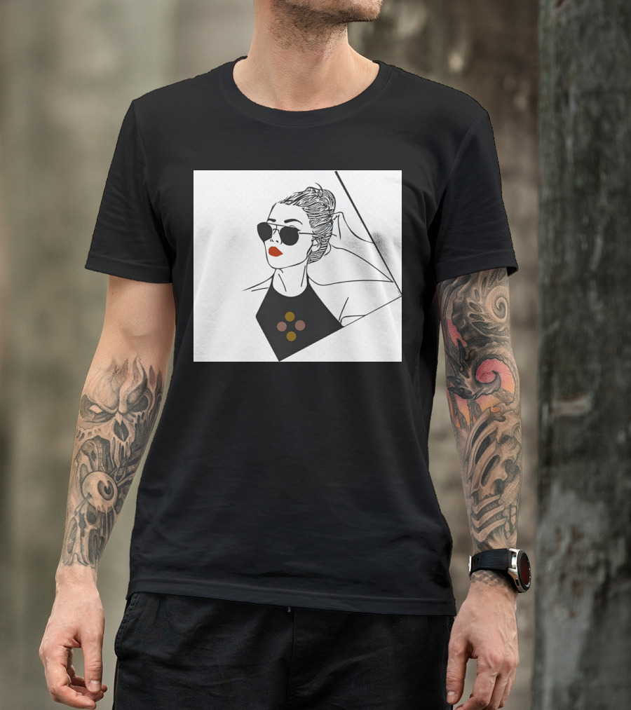 Lady In Black Anjali Fashion Illustration Sunglasses Red Lips T-Shirt