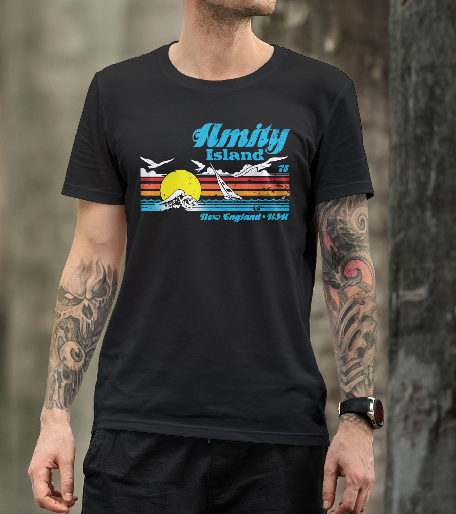 Amity Island '75 New England USA Vintage Sunset Seagulls Sailboat Ocean Waves T-Shirt