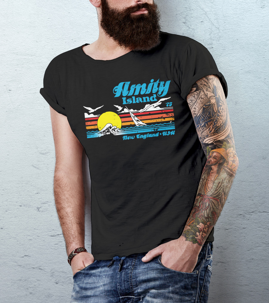 Amity Island '75 New England USA Vintage Sunset Seagulls Sailboat Ocean Waves T-Shirt