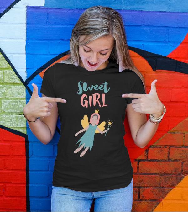 Sweet Girl Enchanted Fairy With Wand And Crown T-Shirt
