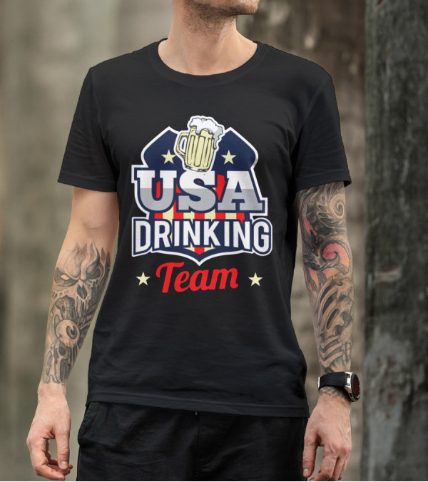 USA Drinking Team Beer Mug T-Shirt
