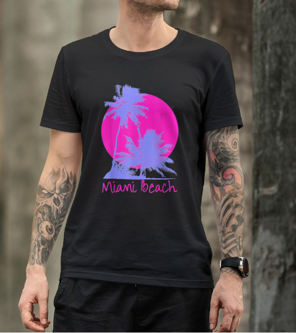 Miami Beach Palm Trees Against Vibrant Pink Sunset Summer Souvenir T-Shirt