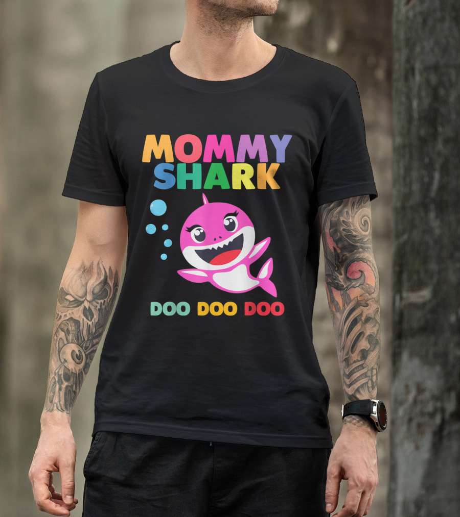Mommy Shark Doo Doo Doo Funny Kids Baby Video Daddy T-Shirt