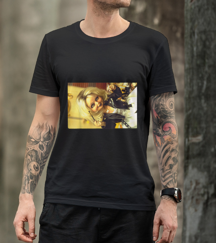 Bride Of Chucky Tiffany Makeup Scene Iconic Horror Character Image T-Shirt