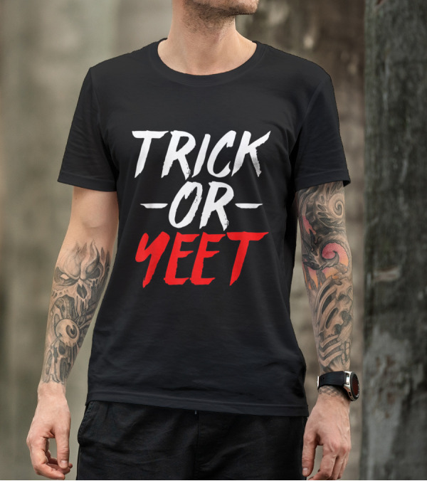 Trick Or Yeet Fun Halloween Costume Party Meme T-Shirt