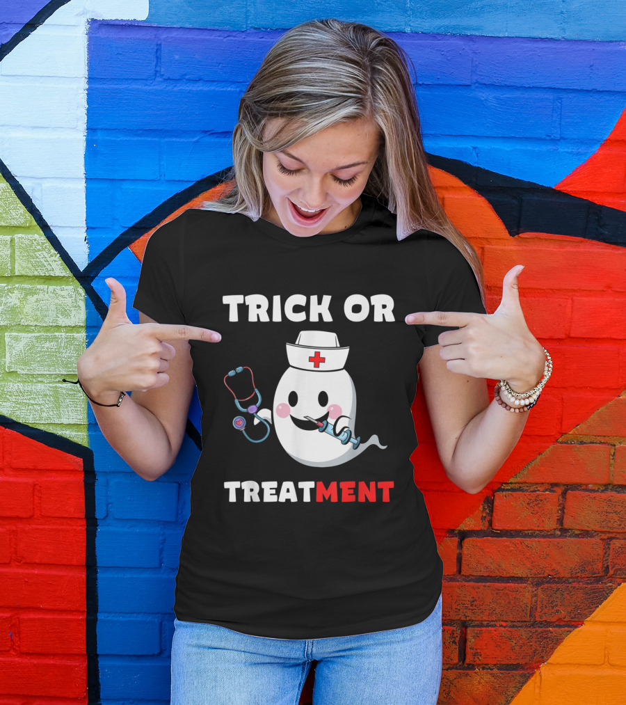 Trick Or Treatment Funny Nurse Costume Cute Ghost Halloween T-Shirt
