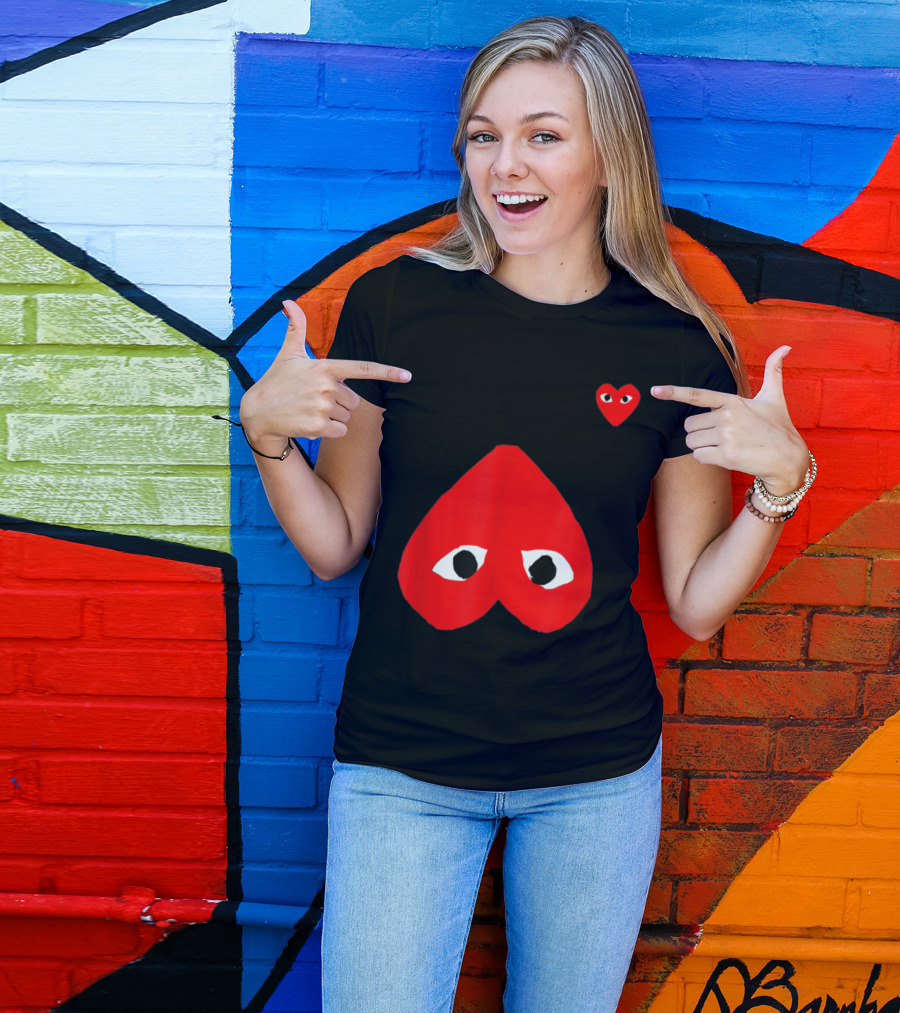 Comme Des Garçons Play Red Heart Eyes Pocket T-Shirt