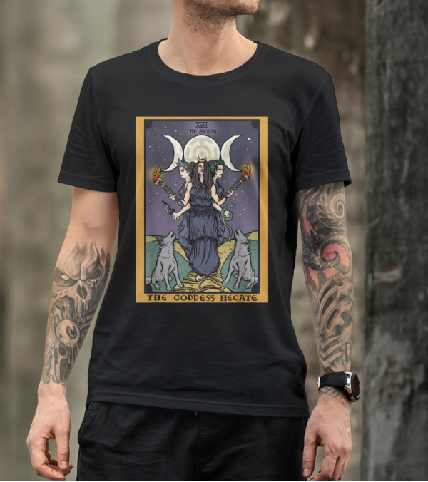XVIII The Moon The Goddess Hecate Tarot Card Triple Moon Goddess Witch Hekate T-Shirt