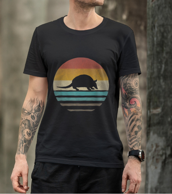 Retro Vintage Sunset Armadillo Animal Lover T-Shirt