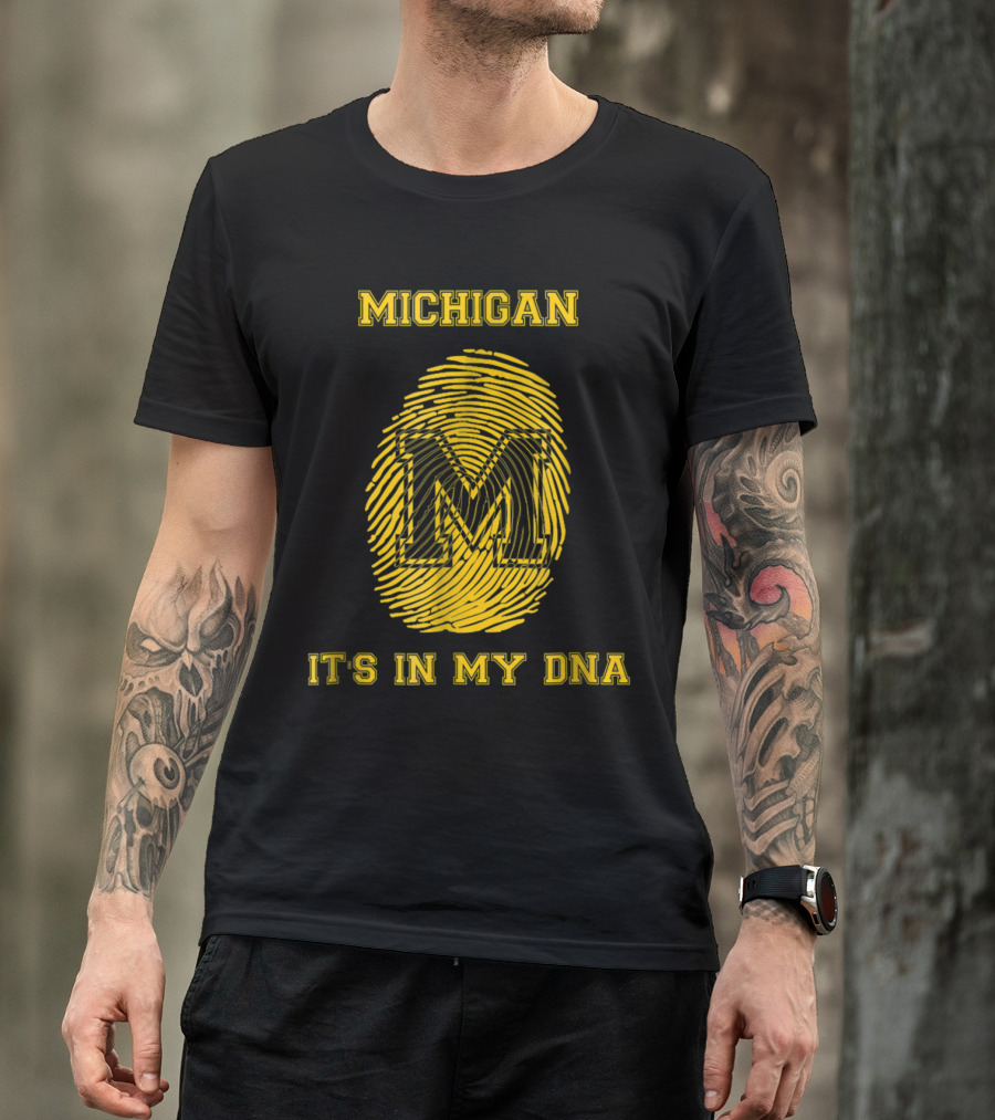 MICHIGAN MI It's In My DNA University Font Fingerprint T-Shirt