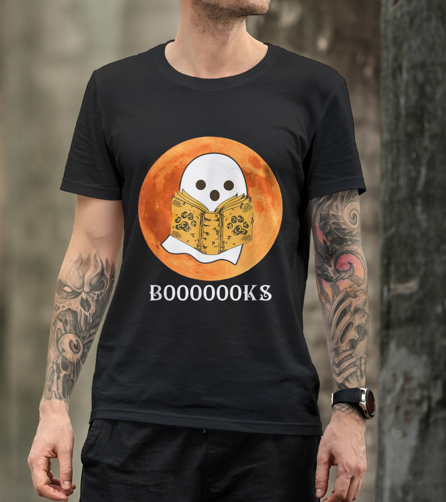 Boooooooks Ghost Reads Books Halloween Costume Boy Moon Background T-Shirt