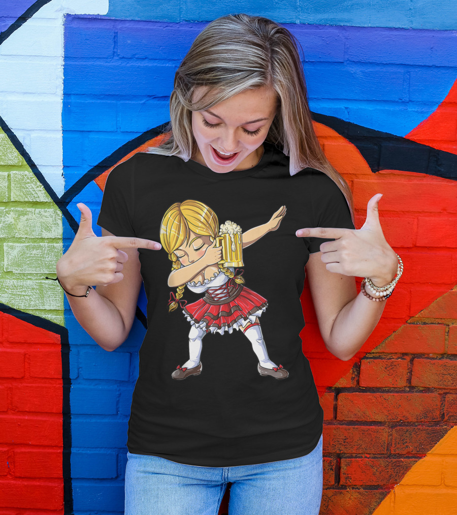 Oktoberfest Dirndl Dabbing German Girl With Beer Mug T-Shirt