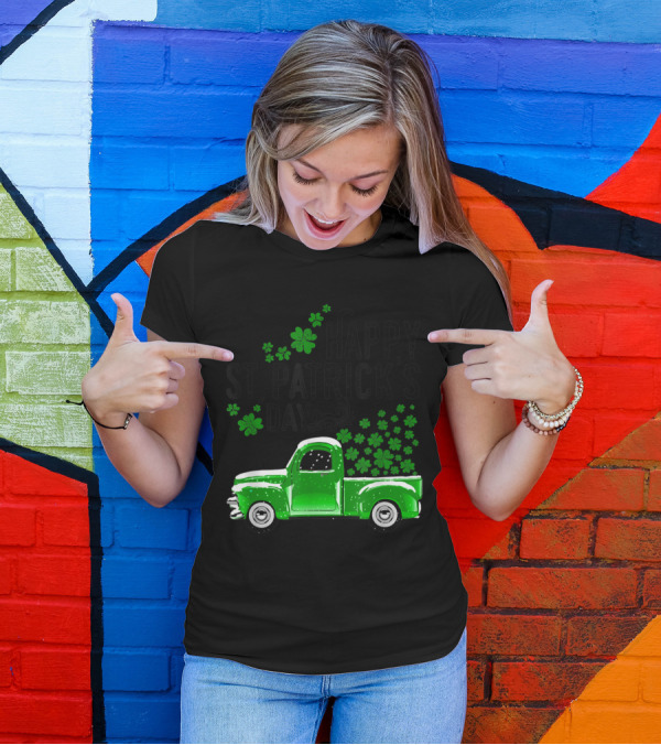 Happy St. Patrick's Day Vintage Green Truck With Shamrocks T-Shirt