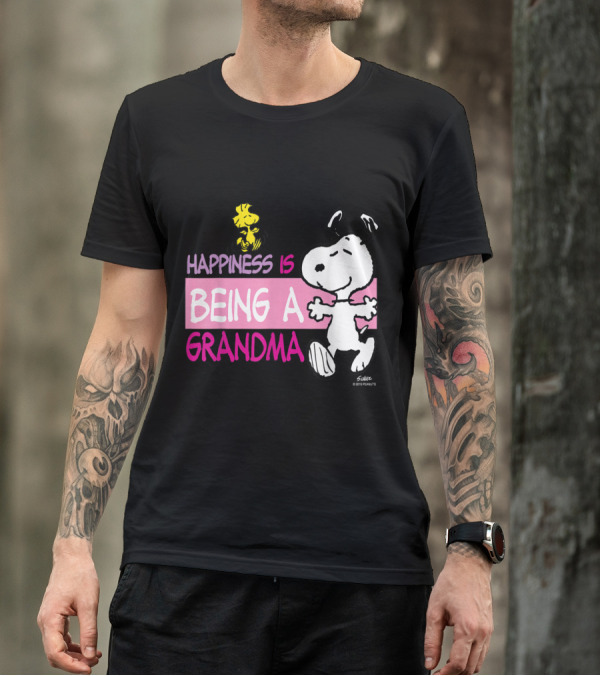 Peanuts Snoopy Happiness Is Being A Grandma Woodstock T-Shirt
