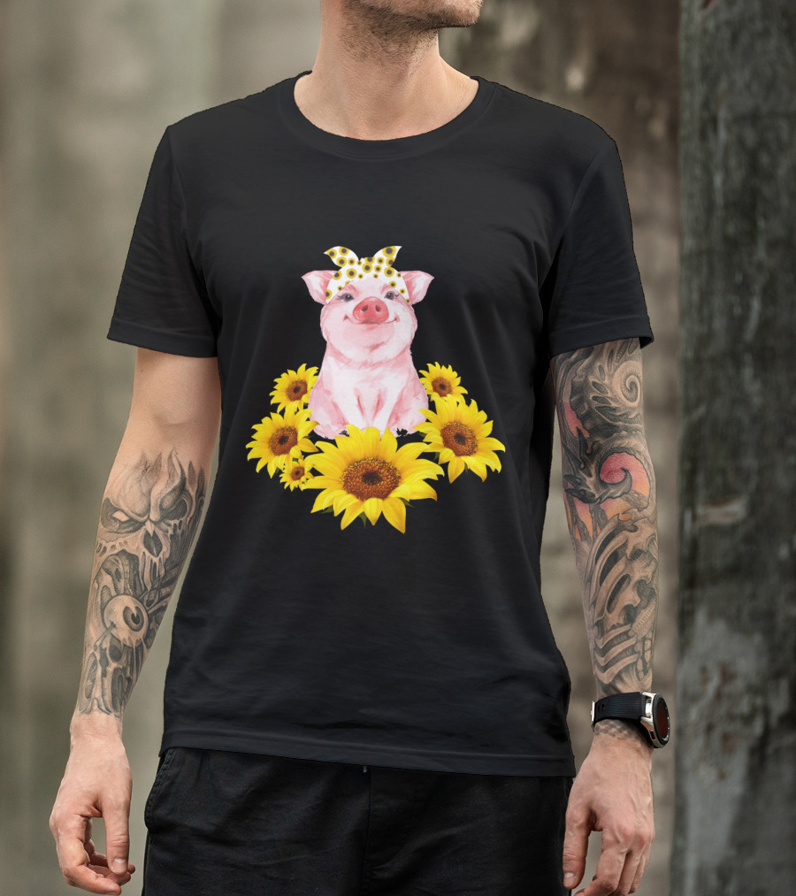 Cute Piggy Sunflower Bandana Tiny Pig Surrounded By Sunflowers T-Shirt