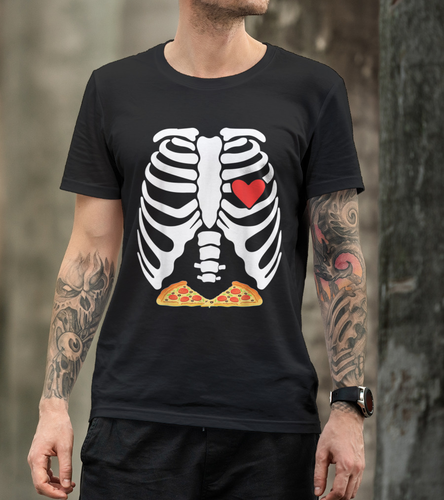 Pizza Pregnancy Skeleton Rib Cage Xray Halloween Heart T-Shirt