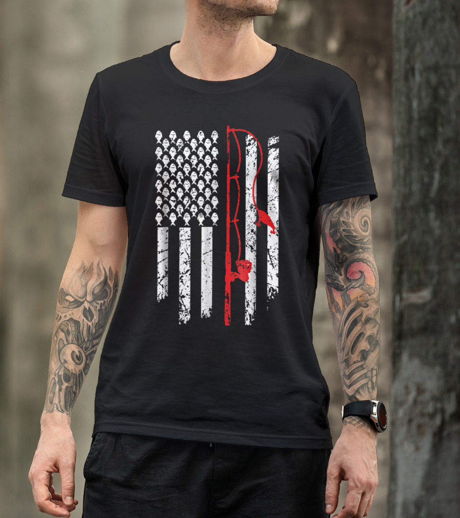 Vintage American Flag Bass Fishing Rod And Fish T-Shirt