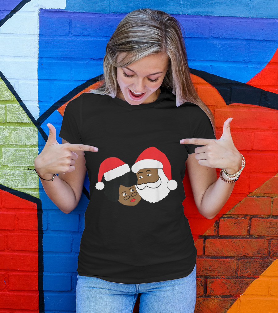 Black Santa Claus And Mrs. Claus Ethnic Christmas T-Shirt