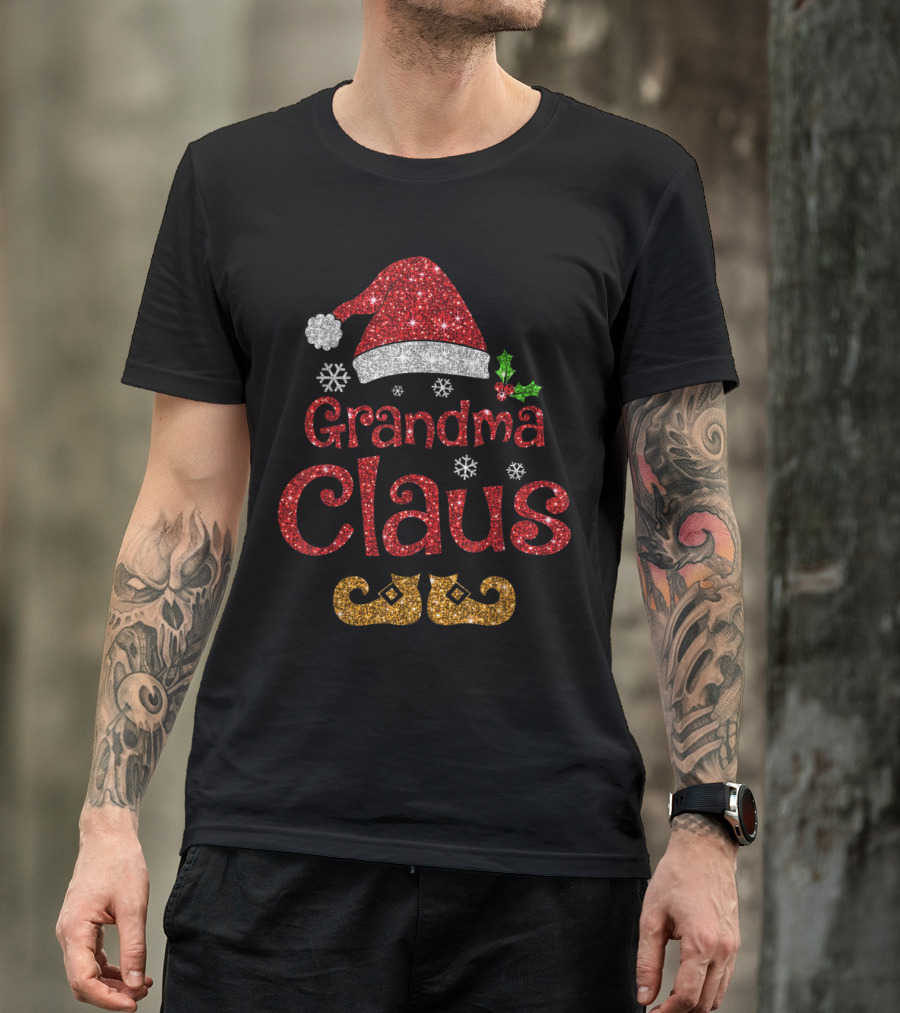 Grandma Claus Sparkling Santa Hat And Elf Shoes T-Shirt
