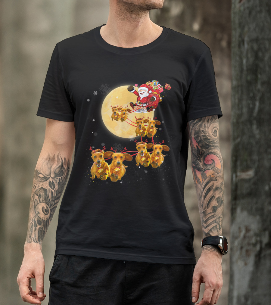 Santa's Reindeer Dachshund Sleigh Christmas Moon Magic T-Shirt