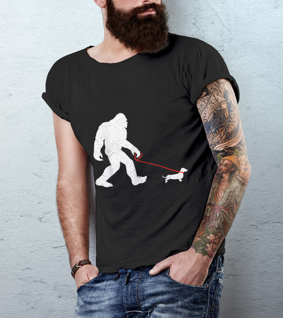 Funny Bigfoot Sasquatch Walking Dachshund Weiner Dog Vintage T-Shirt