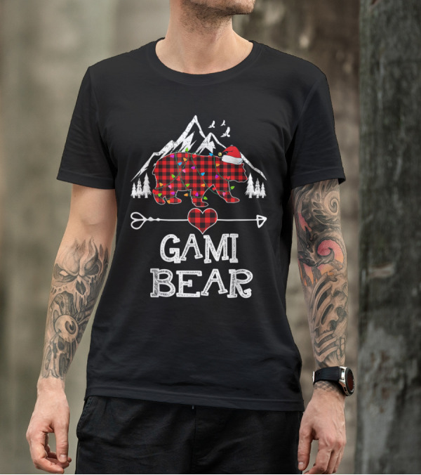 Gami Bear Christmas Red Plaid Buffalo Santa Hat Mountain Trees T-Shirt