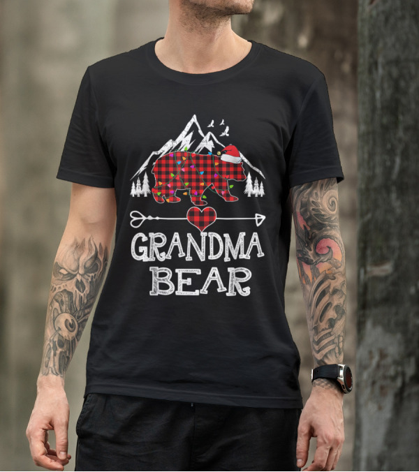 Grandma Bear Christmas Buffalo Plaid Red Lights Hat Mountains T-Shirt