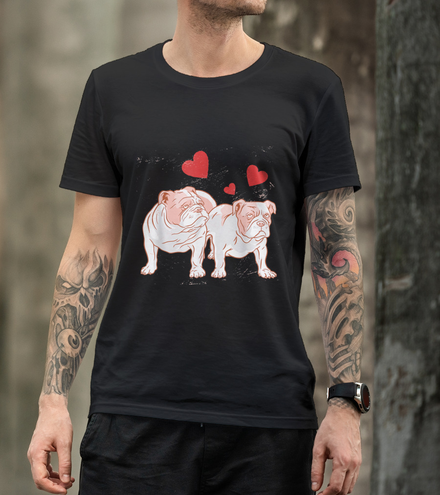 British Bulldog Lover England Dog Mom Dad With Hearts T-Shirt
