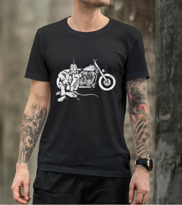 Pestilence White Four Riders Of The Apocalypse Gas Mask Motorcycle Rider T-Shirt