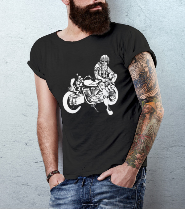 War White Four Riders Of The Apocalypse With Biker Soldier T-Shirt