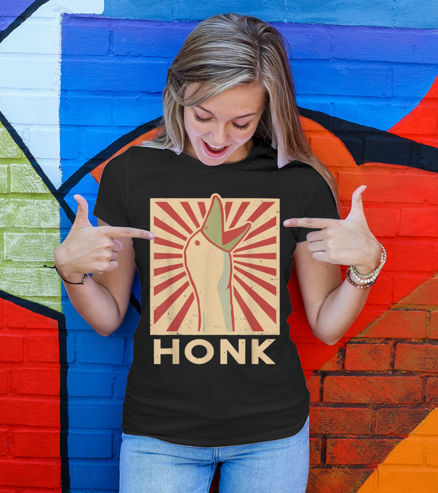 Honk Goose Meme Funny Duck Chicken T-Shirt