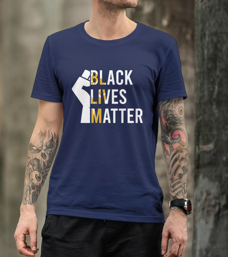 BLACK LIVES MATTER Raised Fist Icon T-Shirt